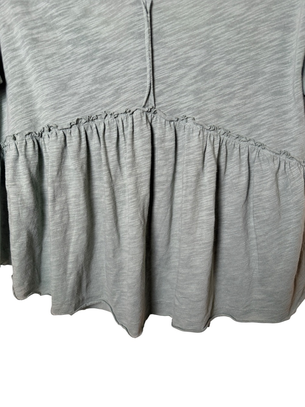 American Eagle Outfitters Medium Sage Green V-Neck Peplum Tunic - Picture 3 of 10